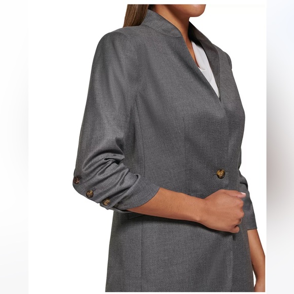 Calvin Klein Petite Ruched-Sleeve One-Button Blazer size 2P - Picture 4 of 8